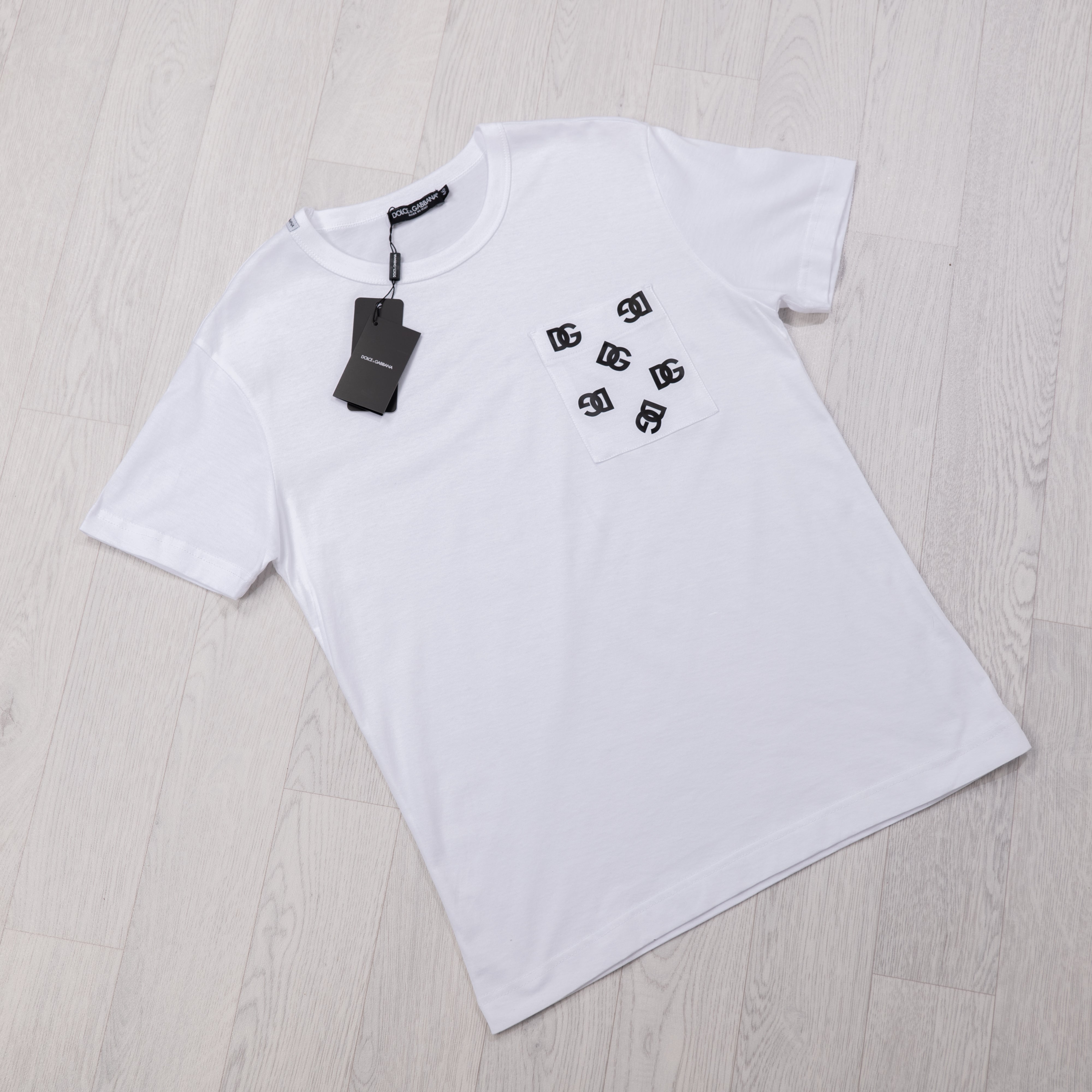 White Pocket Print T-Shirt